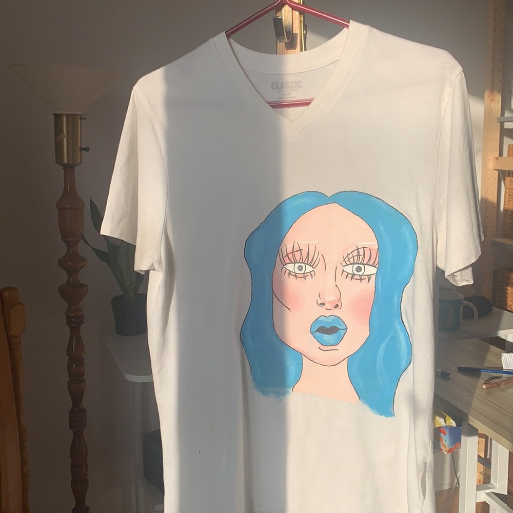 Hand painted t shirt